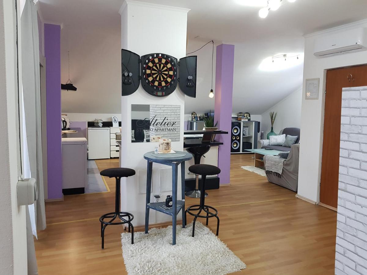 Apartman Atelier 卡尔洛瓦茨 外观 照片