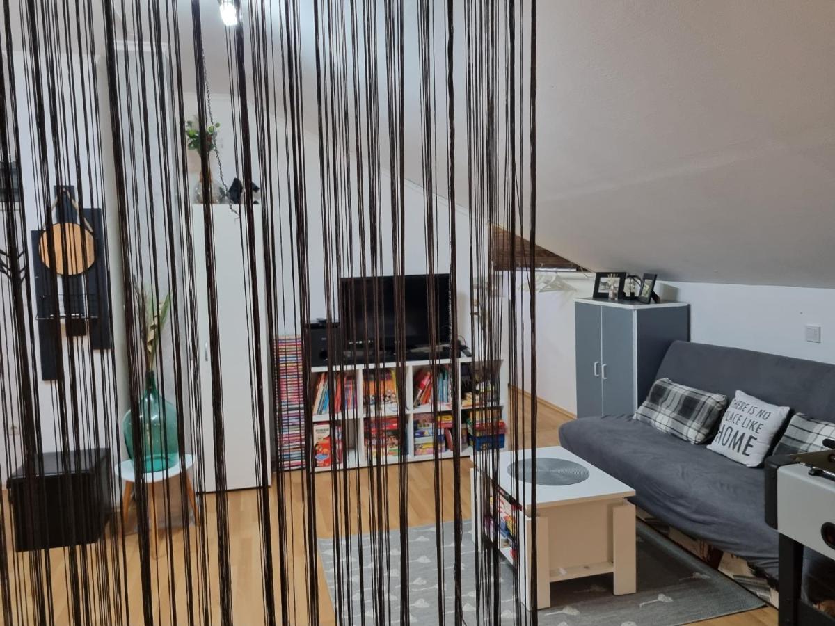 Apartman Atelier 卡尔洛瓦茨 外观 照片